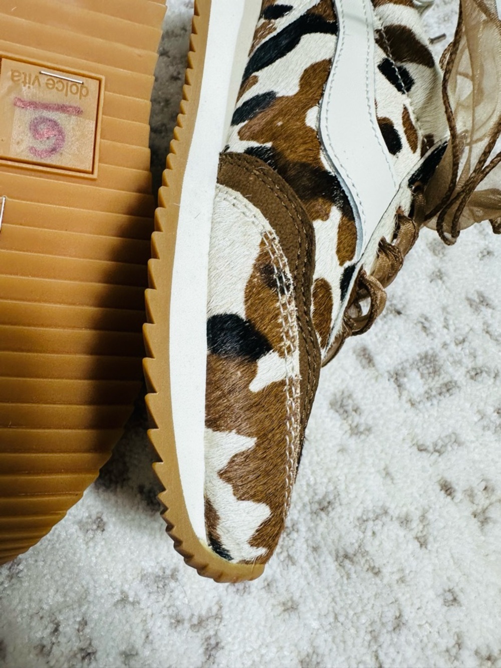 Dolce Vita Brown & White Leopard-Print Ribbon Lace Sneakers - Picture 7 of 15
